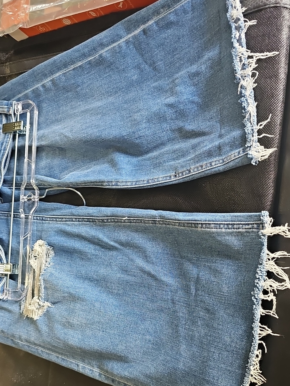 Frayed Hem Wide-Leg Distressed Jeans - Light Blue - Picture 5 of 7